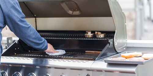 Grill richtig reinigen